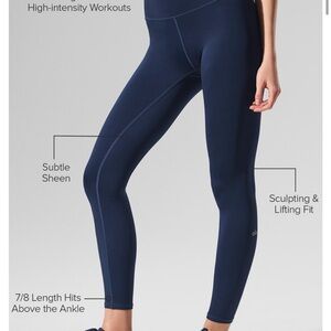 Alo Yoga Women's Navy 7/8 High-Waist Airlift Leggings SIZE XS